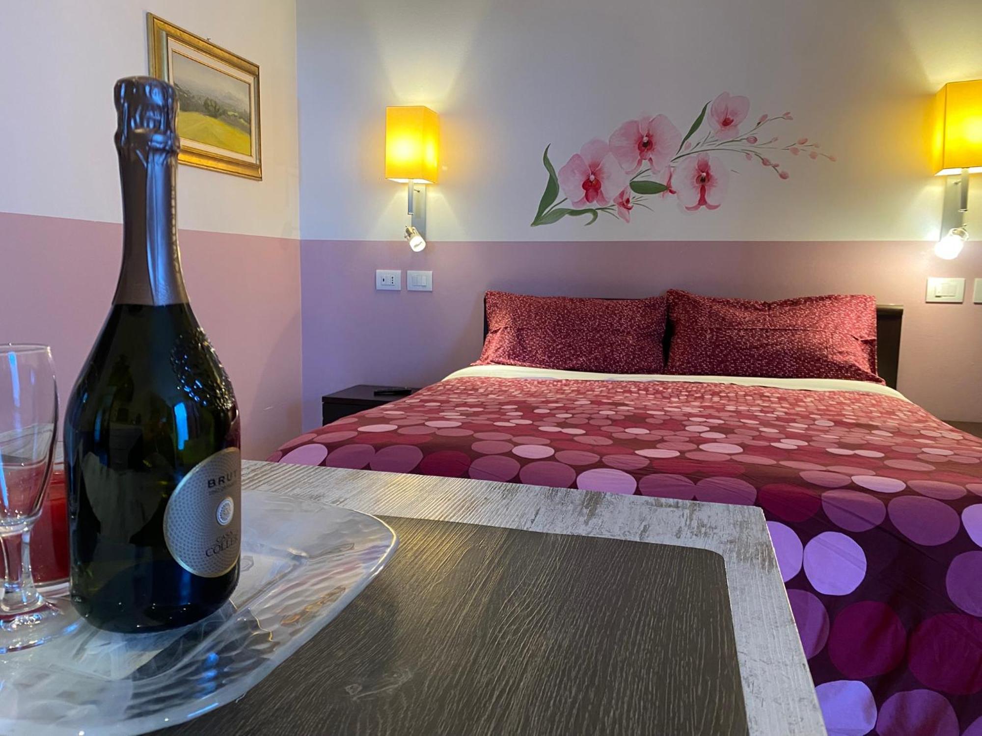 Antiche Mura Casa Vacanze Puegnago Zewnętrze zdjęcie